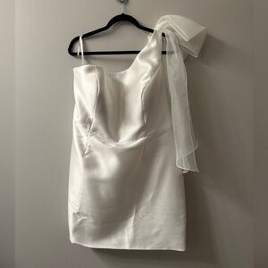 NWT Leading Ladies One Shoulder Dress